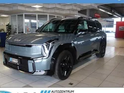 Hellgruen Gebraucht 2024 Kia EV9 GT-Line SUV | 65.476 € (Fairer Preis)