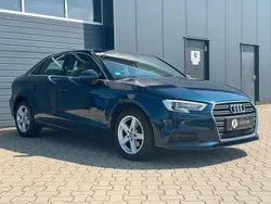 Blau Gebraucht 2019 Audi A3 Comfort Limousine | 14.990 € (Superpreis)