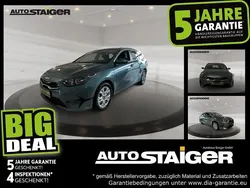 Yucca stahlgrau Gebraucht 2024 Kia Ceed Vision Kombi | 18.990 € (Guter Preis)