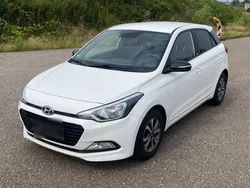 Weiß Gebraucht 2018 Hyundai i20 Active Kleinwagen | 7.600 € (Guter Preis)