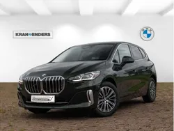 Metallic Gebraucht 2024 BMW 218 Active Tourer Luxury Line Van / Kleinbus | 39.990 € (Teuer)