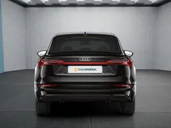Schwarz Gebraucht 2022 Audi e-tron SUV | 42.899 € (Teuer)