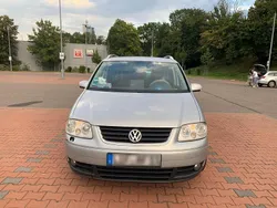Silber Gebraucht 2005 VW Touran Van / Kleinbus | 900 € (Guter Preis)