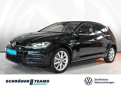 Schwarz Gebraucht 2019 VW Golf VII Highline Limousine | 23.980 € (Etwas zu teuer)