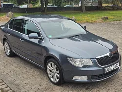 Grau Gebraucht 2008 Skoda Superb Ambition Limousine | 2.499 € (Guter Preis)