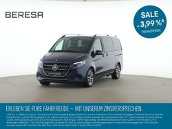 Blau Gebraucht 2024 Mercedes V220 Style Van / Kleinbus | 57.580 € (Superpreis)