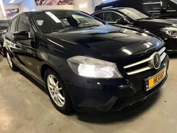 Schwarz Gebraucht 2013 Mercedes A180 Limousine | 7.200 € (Superpreis)