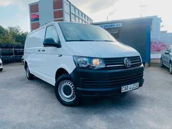 Schwarz Gebraucht 2017 VW T6 Van | 15.990 €