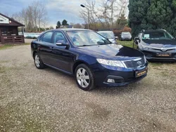 Blau Gebraucht 2010 Kia Magentis Vision Limousine | 4.490 €