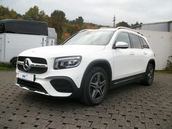 Weiß Gebraucht 2020 Mercedes GLB200 AMG line SUV | 32.290 € (Fairer Preis)