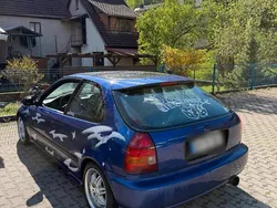 Blau Gebraucht 2000 Honda Civic Kleinwagen | 2.300 €