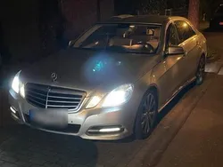 Silber Gebraucht 2010 Mercedes E350 AMG Limousine | 5.300 € (Superpreis)