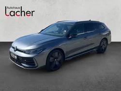 Grau Neu 2025 VW Passat R-line Kombi | 58.990 € (Etwas zu teuer)