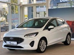 Weiß Gebraucht 2022 Ford Fiesta Titanium Kleinwagen | 16.990 € (Fairer Preis)
