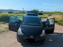 Schwarz Gebraucht 2016 Hyundai ix20 Classic Van / Kleinbus | 3.150 €