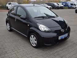 Schwarz Gebraucht 2011 Toyota Aygo Cool Kleinwagen | 2.480 € (Guter Preis)