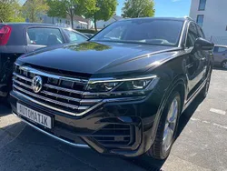 Braun Gebraucht 2020 VW Touareg R-line SUV | 47.900 € (Teuer)