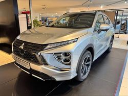 Sterlingsilber (m) Neu 2025 Mitsubishi Eclipse Cross Plus SUV | 35.800 €