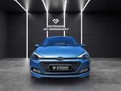 Blau Gebraucht 2018 Hyundai i20 YES! Limousine | 10.950 € (Fairer Preis)