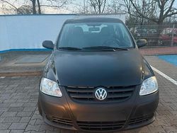 Schwarz Gebraucht 2007 VW Fox Kleinwagen | 1.999 € (Fairer Preis)