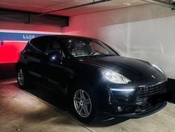 Schwarz Gebraucht 2017 Porsche Macan SUV | 29.990 € (Guter Preis)