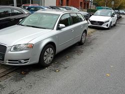 Silber Gebraucht 2006 Audi A4 Kombi | 2.500 € (Fairer Preis)