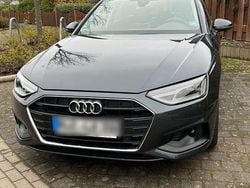 Grau Gebraucht 2021 Audi A4 Kombi | 22.499 € (Superpreis)