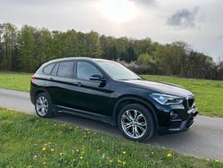 Schwarz Gebraucht 2018 BMW X1 Sport Line SUV | 18.900 € (Guter Preis)