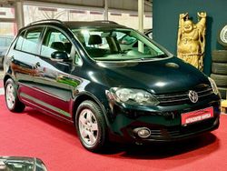 Schwarz Gebraucht 2009 VW Golf Plus Cross Van / Kleinbus | 6.990 € (Fairer Preis)