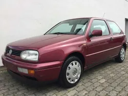 Weinrot Gebraucht 1998 VW Golf IV Limousine | 2.990 €