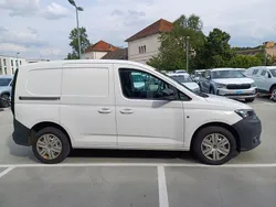 Candyweiss Gebraucht 2021 VW Caddy Basis Van / Kleinbus | 14.700 € (Superpreis)