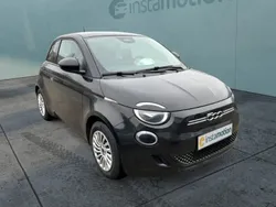 Schwarz Gebraucht 2021 Fiat 500e Action Limousine | 14.430 € (Etwas zu teuer)