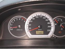 Silber Gebraucht 2007 Chevrolet Lacetti Kleinwagen | 600 €