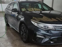 Blau Gebraucht 2020 Kia Optima Hybrid Limousine | 25.000 € (Teuer)