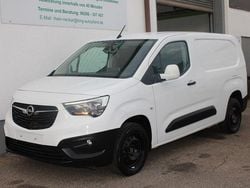 Weiß Gebraucht 2021 Opel Combo Van / Kleinbus | 7.989 € (Guter Preis)