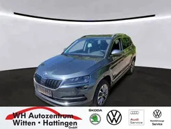 Quarzgrau metallic Gebraucht 2022 Skoda Karoq Clever SUV | 25.915 € (Guter Preis)