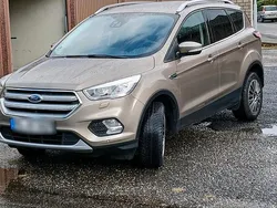 Braun Gebraucht 2018 Ford Kuga SUV | 14.100 € (Fairer Preis)