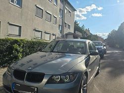 Grau Gebraucht 2006 BMW 325 Limousine | 6.500 € (Fairer Preis)