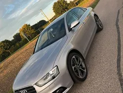 Silber Gebraucht 2015 Audi A4 Limousine | 12.950 € (Guter Preis)