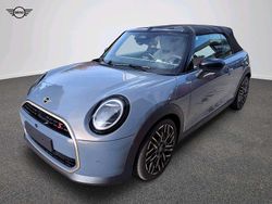 Grau Gebraucht 2024 Mini Cooper S Cabriolet Favoured Cabrio | 39.345 €