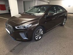 Braun Gebraucht 2017 Hyundai Ioniq Style Kleinwagen | 11.950 € (Superpreis)