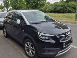 Schwarz Gebraucht 2017 Opel Crossland Innovation SUV | 9.500 € (Fairer Preis)