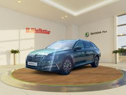 Grün Gebraucht 2020 Skoda Superb LAURIN & KLEMENT Kombi | 28.900 €