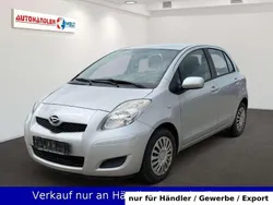 Silber Gebraucht 2012 Daihatsu Charade Kleinwagen | 2.999 €