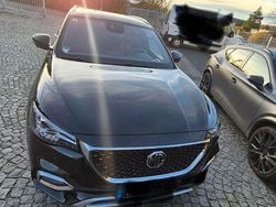 Schwarz Gebraucht 2022 MG EHS Luxury SUV | 19.742 € (Fairer Preis)