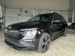Schwarzmagic perleffekt Gebraucht 2024 Skoda Kamiq Monte Carlo SUV | 27.900 € (Fairer Preis)