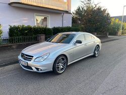Silber Gebraucht 2008 Mercedes CLS63 AMG AMG Coupé | 18.000 € (Fairer Preis)