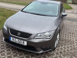 Grau Gebraucht 2015 Seat Leon ST 4Drive Kombi | 7.100 € (Fairer Preis)