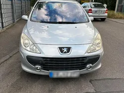 Grau Gebraucht 2006 Peugeot 307 Limousine | 750 € (Guter Preis)