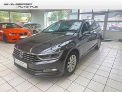 Grau Gebraucht 2017 VW Passat Comfortline Kombi | 14.980 € (Fairer Preis)